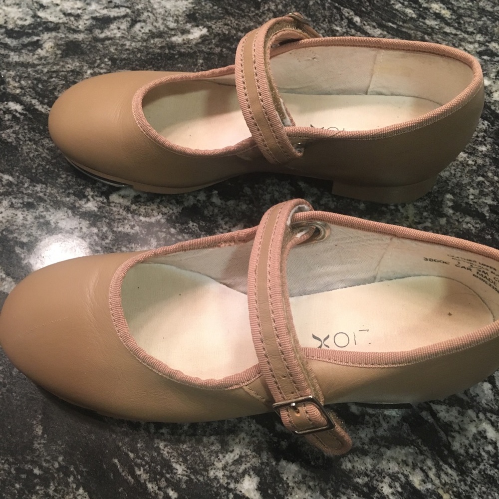 Capezio tap shoe